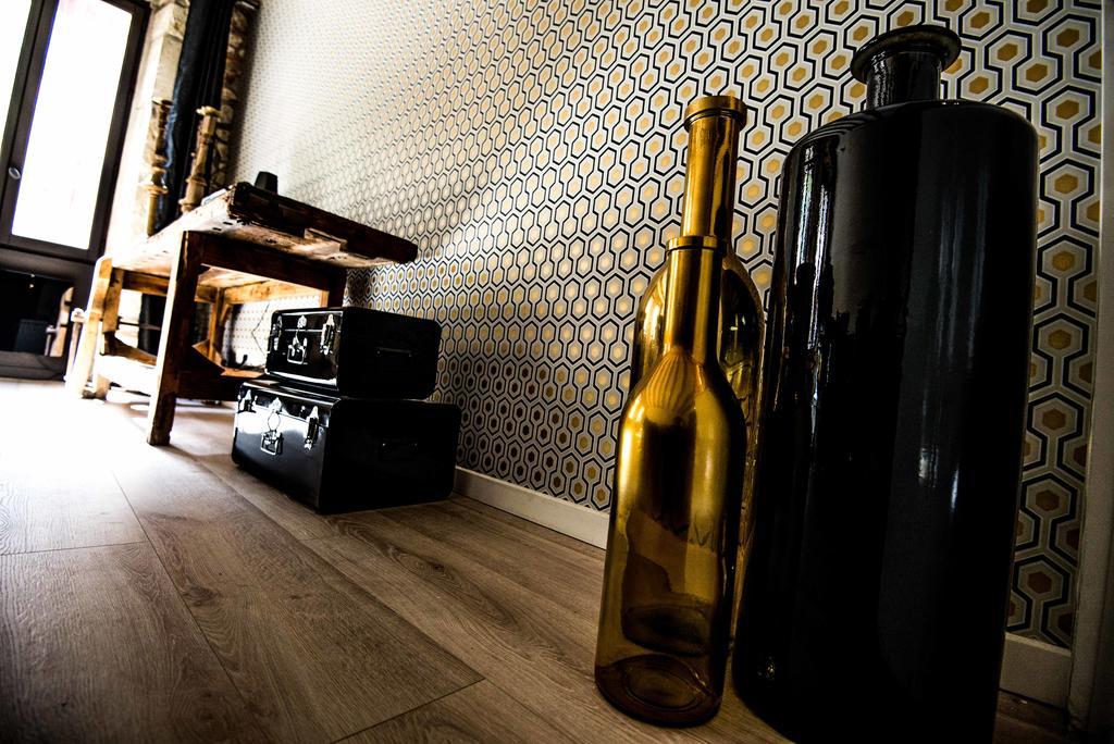 "Un Lieu Unique" Le Gold Et Le Cocon Apartment Annecy Exterior foto