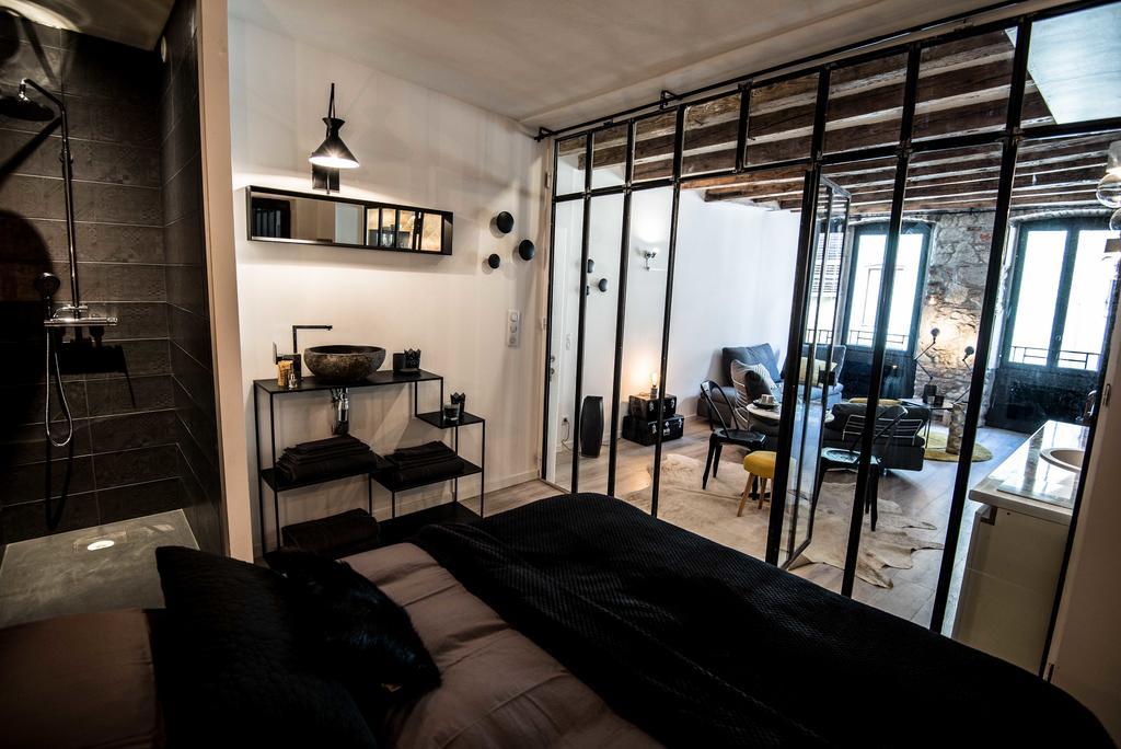 "Un Lieu Unique" Le Gold Et Le Cocon Apartment Annecy Exterior foto