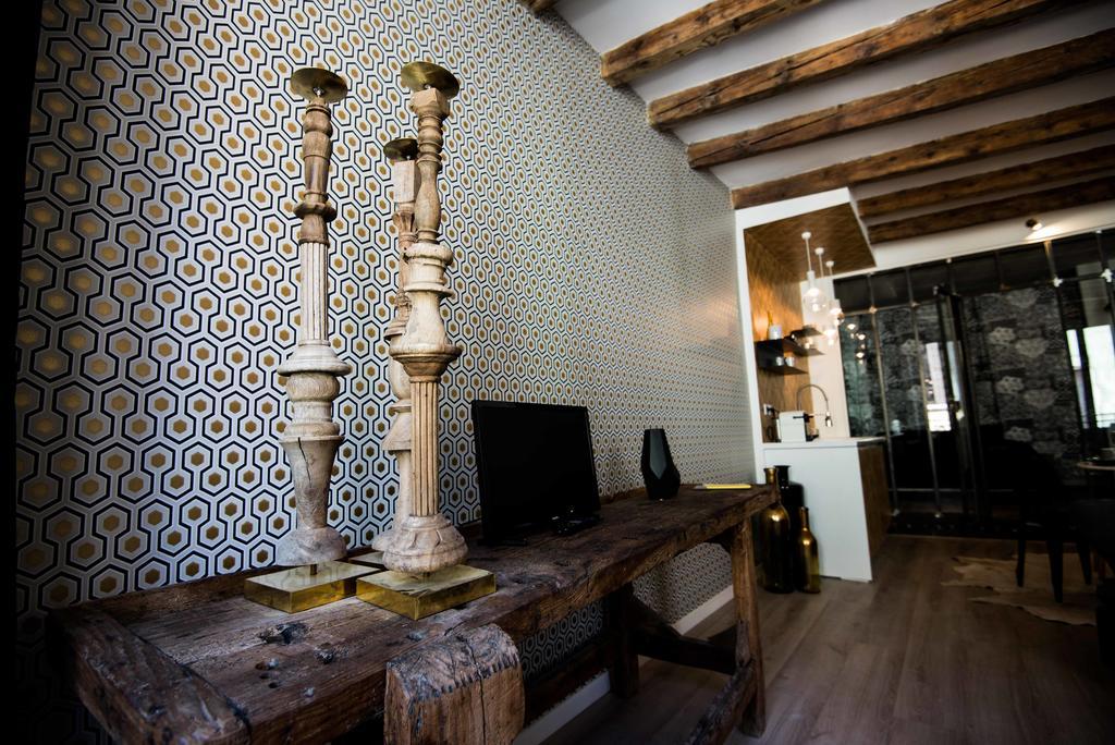 "Un Lieu Unique" Le Gold Et Le Cocon Apartment Annecy Exterior foto